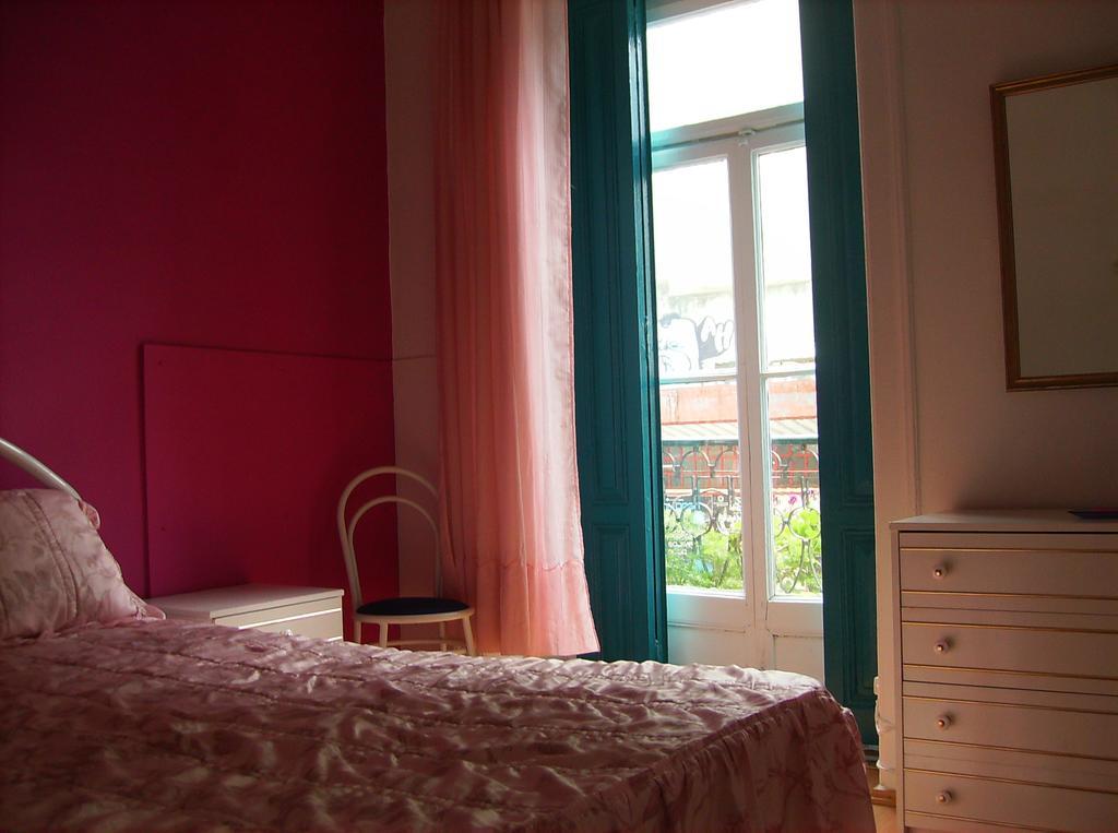 Dias E Dominguez Hostel Lisbon Bilik gambar